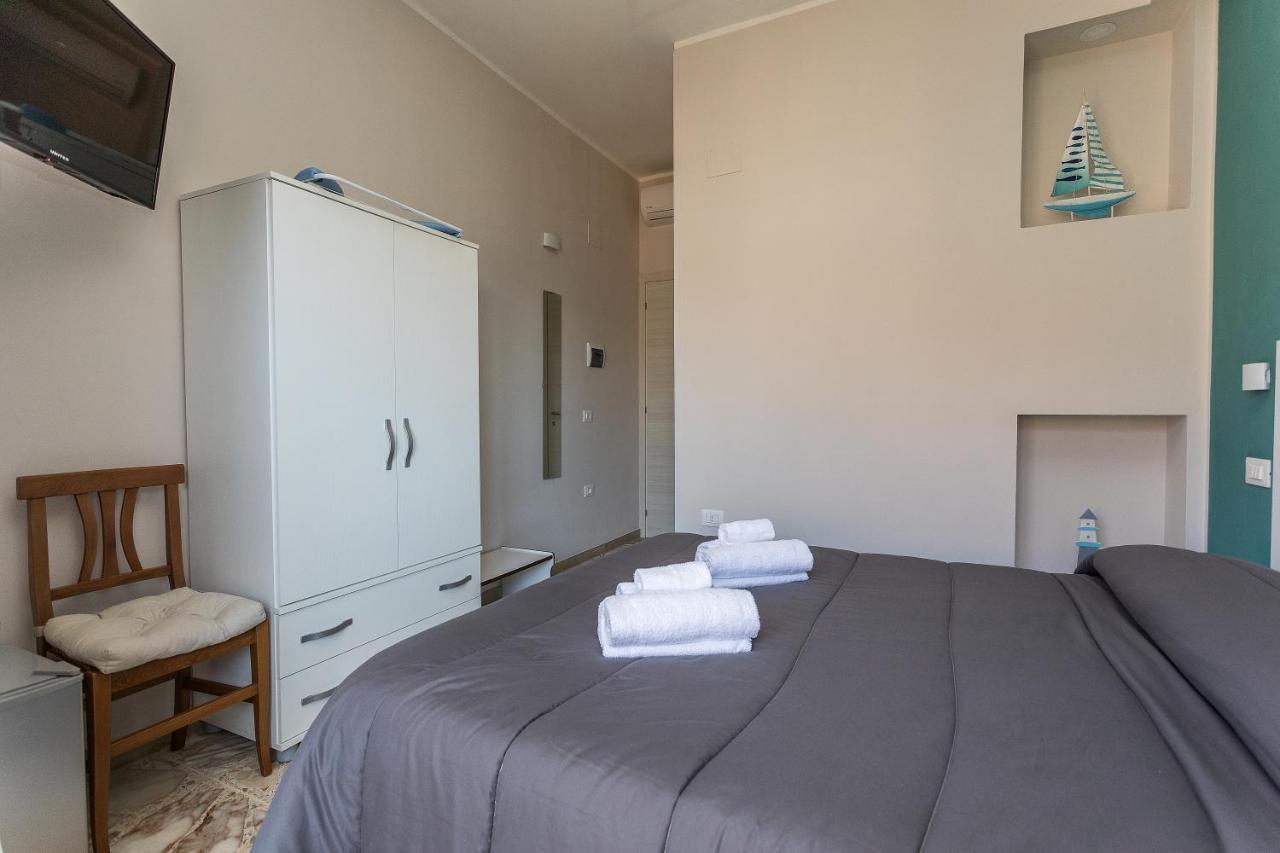 Ad Un Passo Dal Mare Bed & Breakfast Praia a Mare Exterior photo