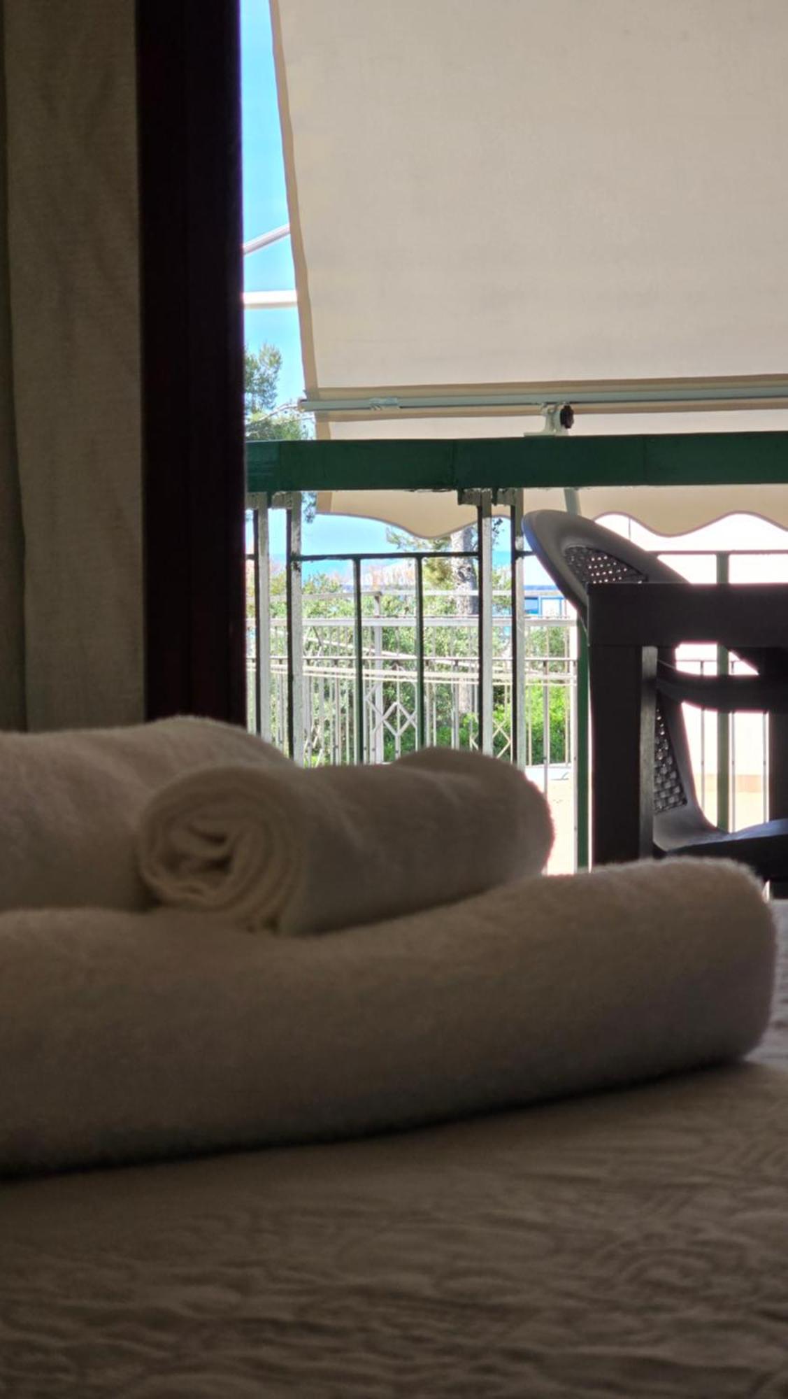 Ad Un Passo Dal Mare Bed & Breakfast Praia a Mare Exterior photo
