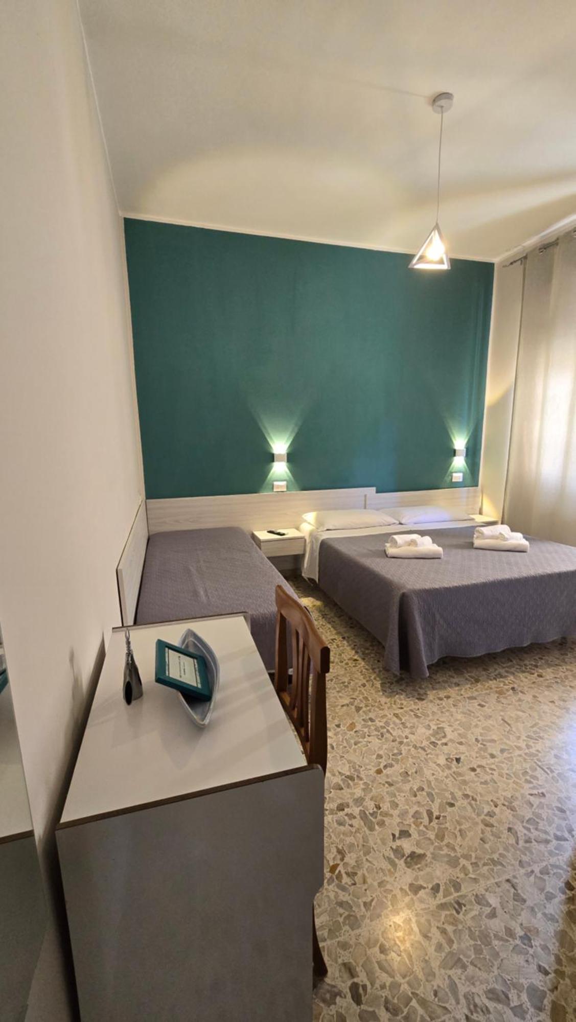 Ad Un Passo Dal Mare Bed & Breakfast Praia a Mare Exterior photo