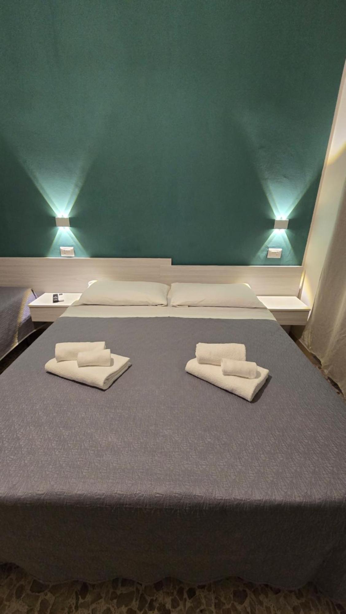Ad Un Passo Dal Mare Bed & Breakfast Praia a Mare Exterior photo