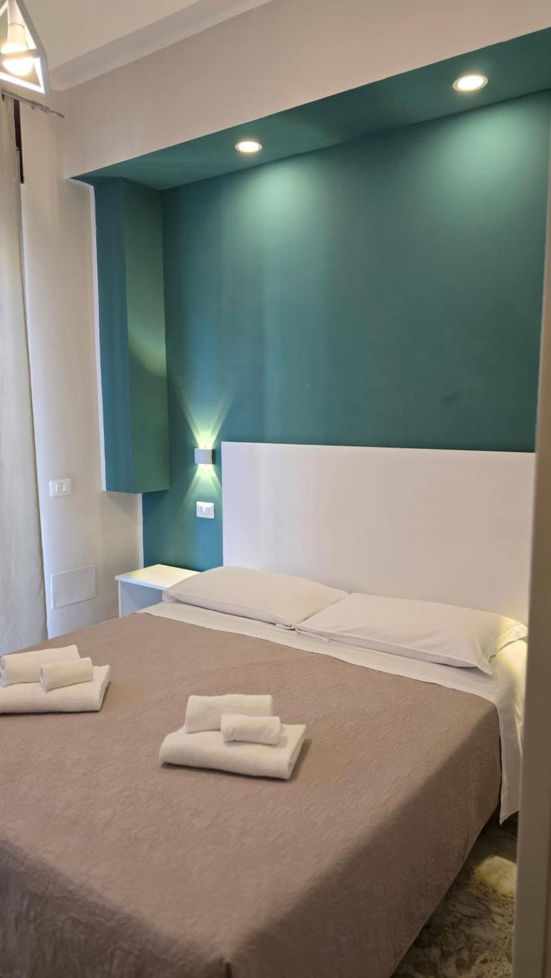 Ad Un Passo Dal Mare Bed & Breakfast Praia a Mare Exterior photo