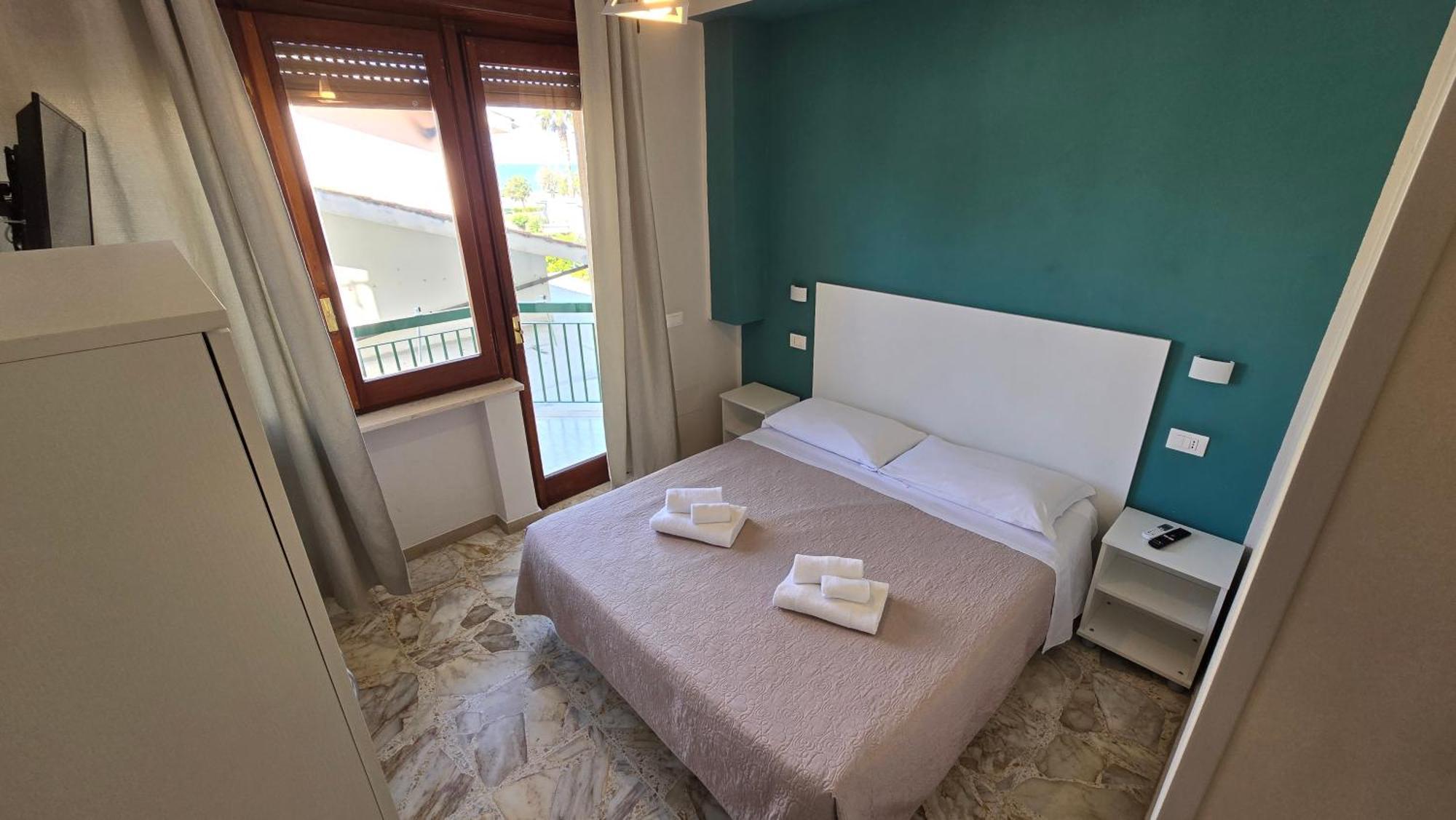 Ad Un Passo Dal Mare Bed & Breakfast Praia a Mare Exterior photo